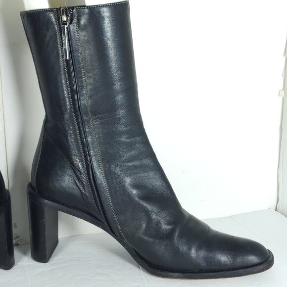 Gucci Women's US7-7,5C EU38 Black Leather Side Zipper Heeld Square Toe Boots - Picture 6 of 16